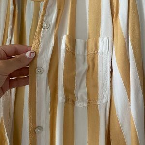 American Eagle M Oversized Fit Yellow & White Button Down